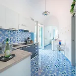 Yourhome - Lorena Maria House