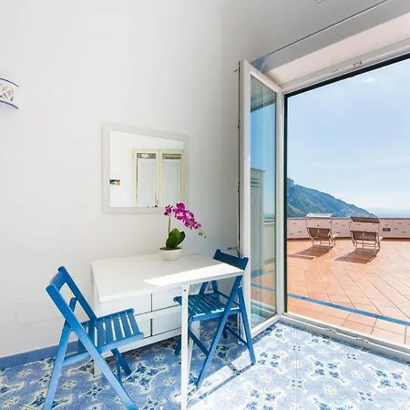 Yourhome - Lorena Maria House Apartmán *